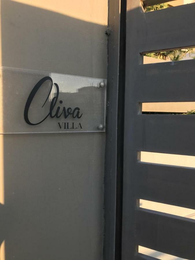 Oliva Rodos יאליסוס